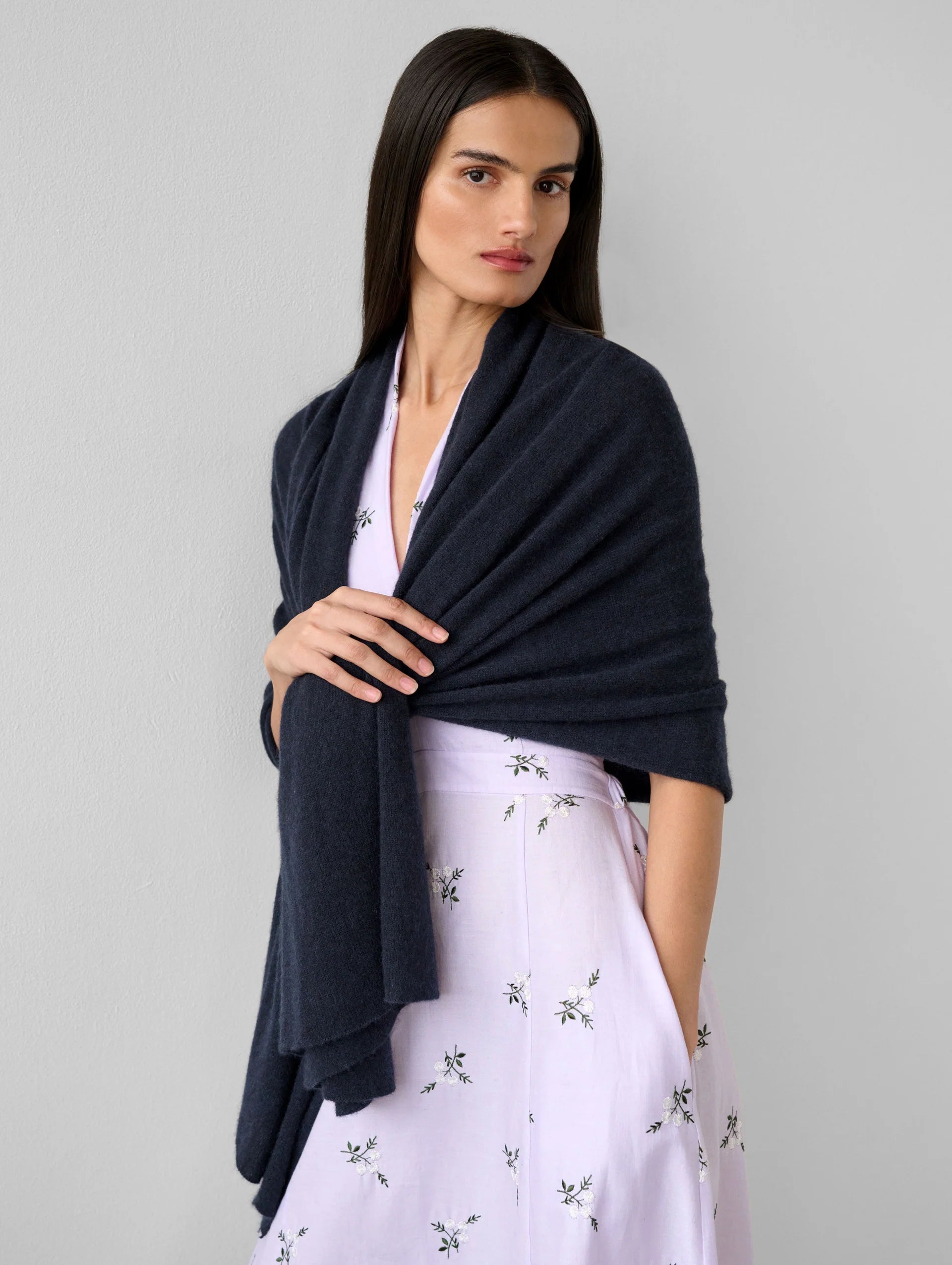 White + Warren - Cashmere Travel Wrap