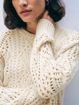 White + Warren- Cashmere Blend Crewneck- Ivory