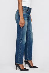 Moussy- Straight- Leyden