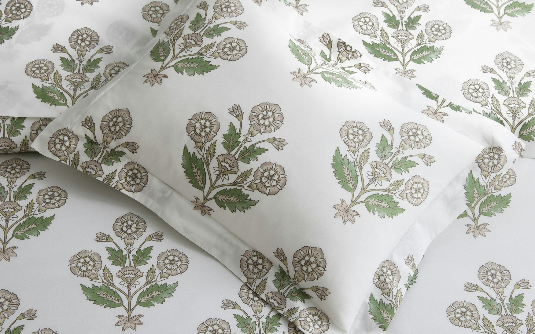 Matouk- Dalila Standard Sham- Pebble