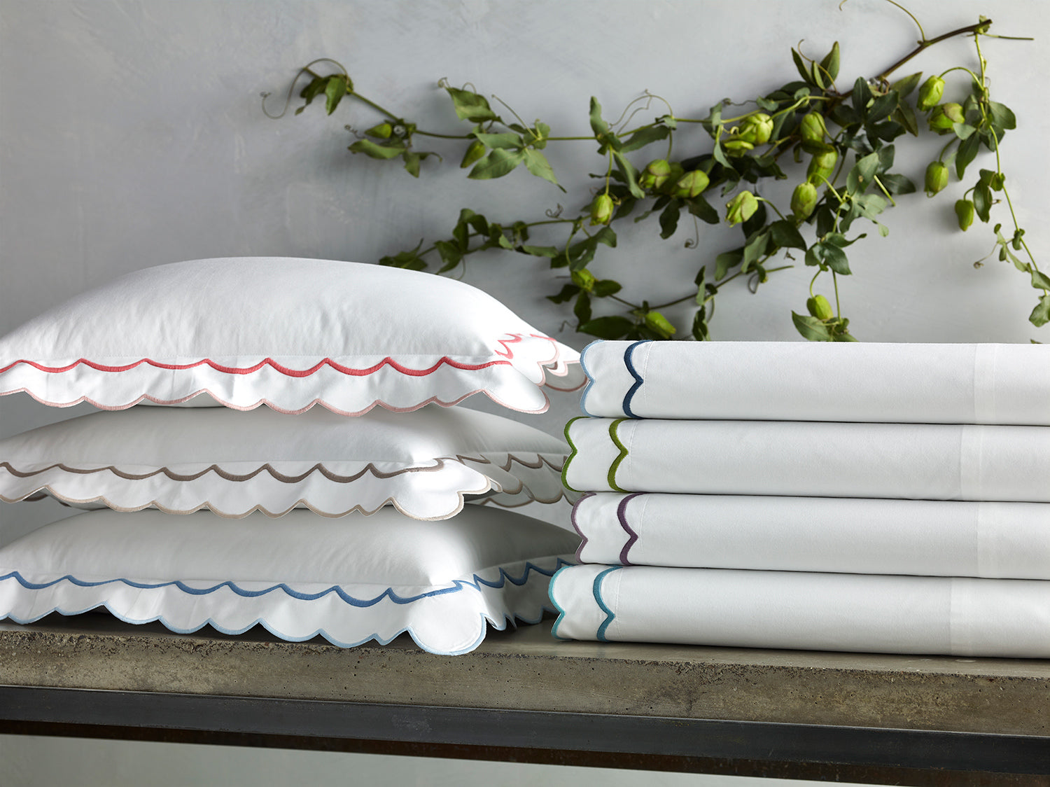 https://www.janeleslieco.com/products/matouk-india-standard-pair