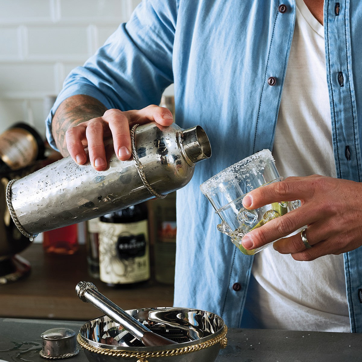 https://www.janeleslieco.com/products/juliska-graham-cocktail-shaker
