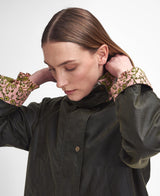 Barbour -  Barbour x William Morris Gallery Shelton Waxed Jacket - archive olive / eyebright