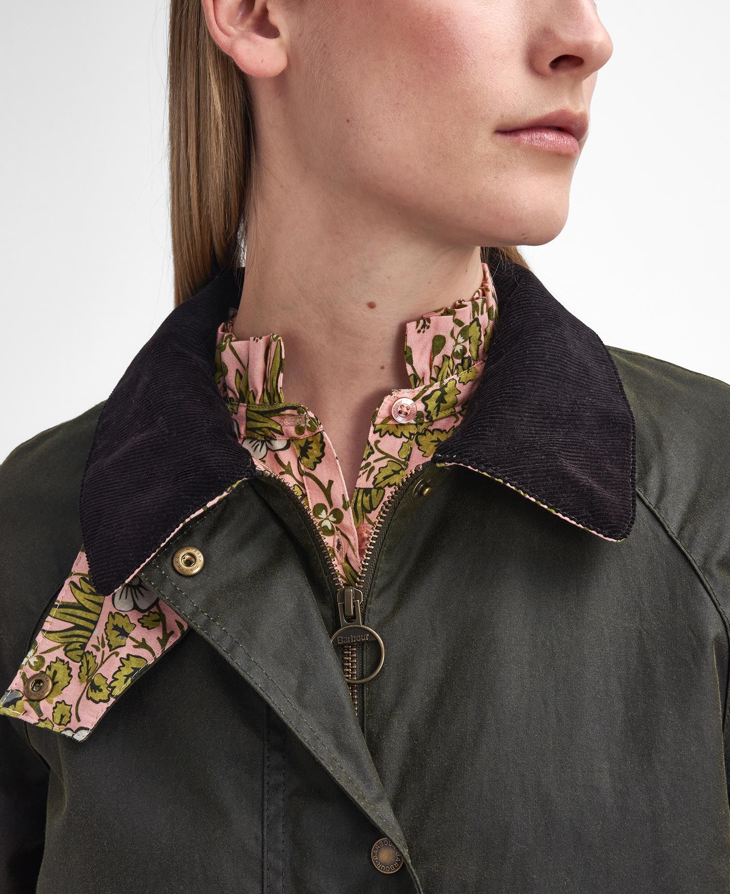 Barbour -  Barbour x William Morris Gallery Shelton Waxed Jacket - archive olive / eyebright