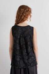 MEIMEIJ Blouse with Round Neck and Lace Insert in Nero