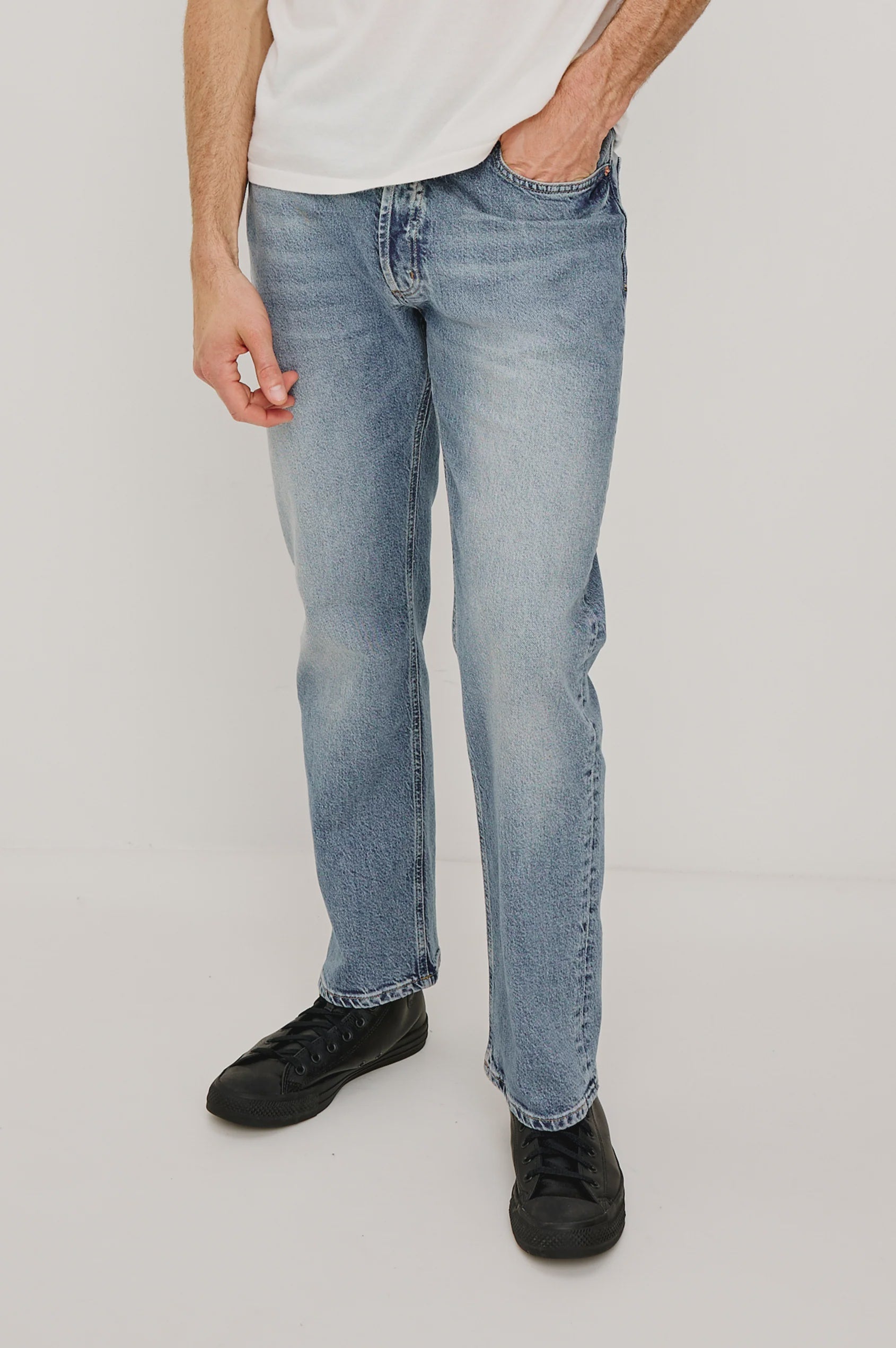 Rails - Men's Nash Straight Jeans - Med Vintage Wash