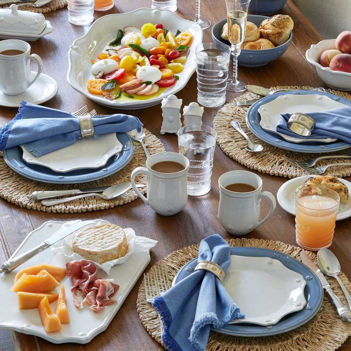 https://www.janeleslieco.com/products/juliska-berry-thread-whitewash-15-serving-board-with-knife