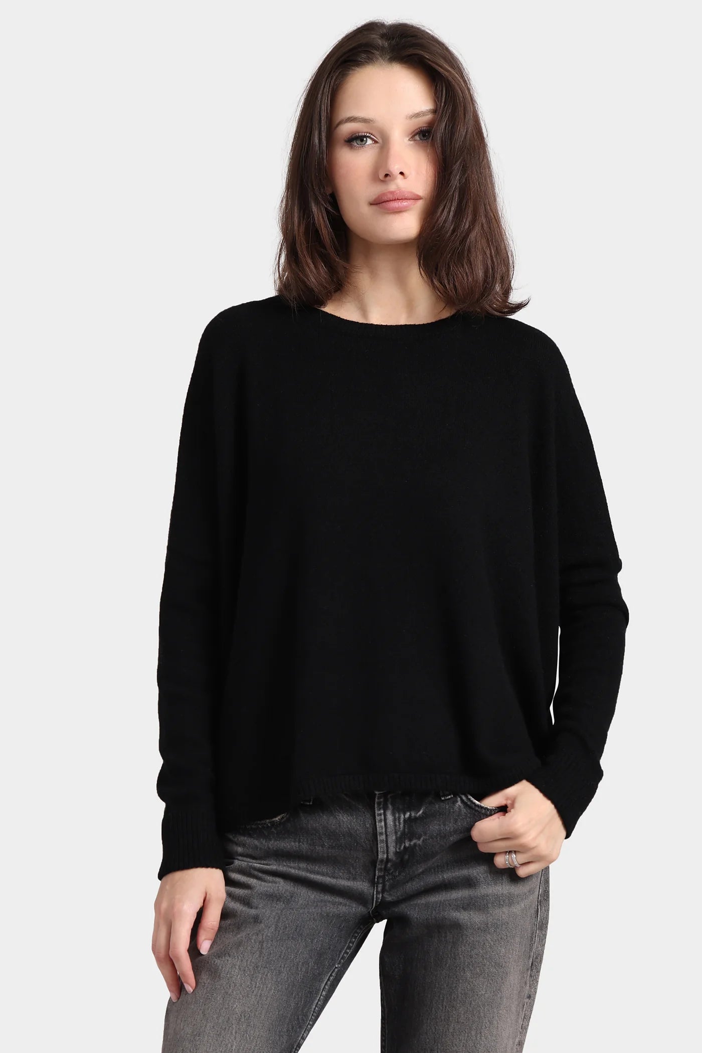Minnie Rose Cashmere Long Sleeve Cropped Crew Black
