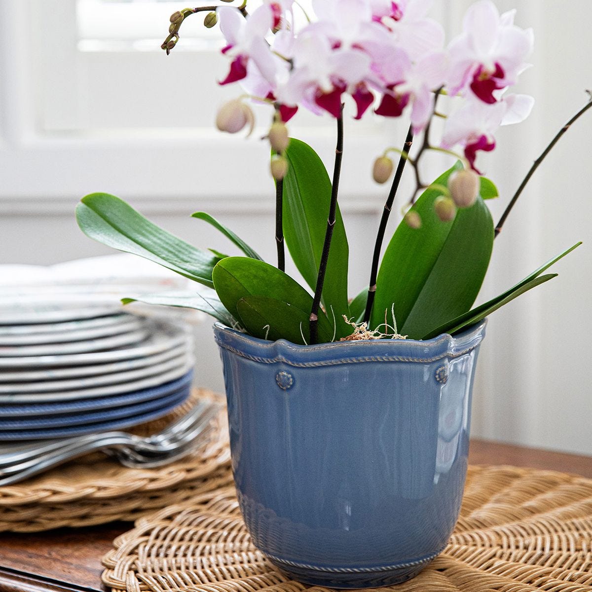 https://www.janeleslieco.com/products/juliska-berry-thread-chambray-7-planter-saucer