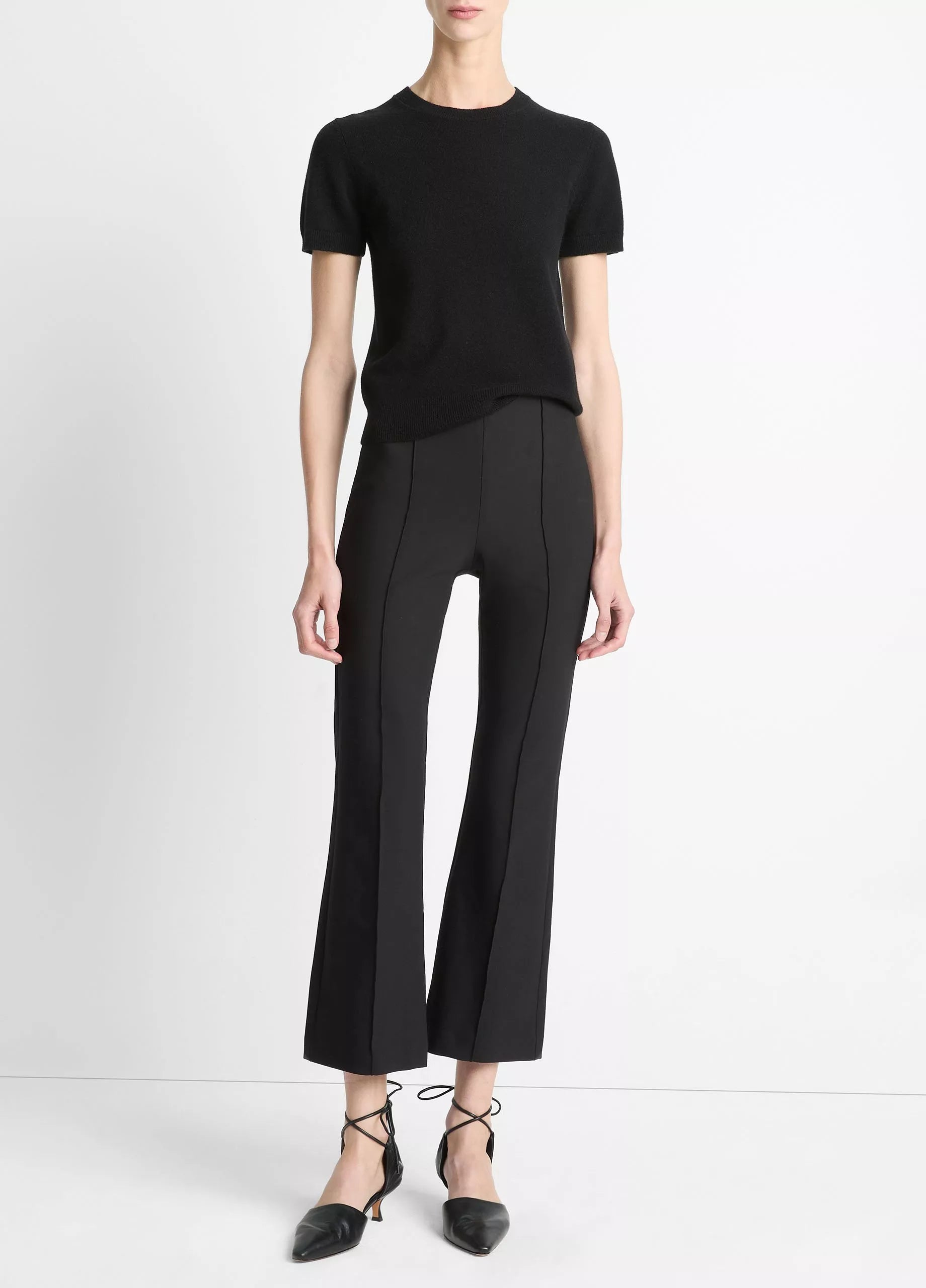 Vince- Niki Mid Rise Crop Flare Pant- Black