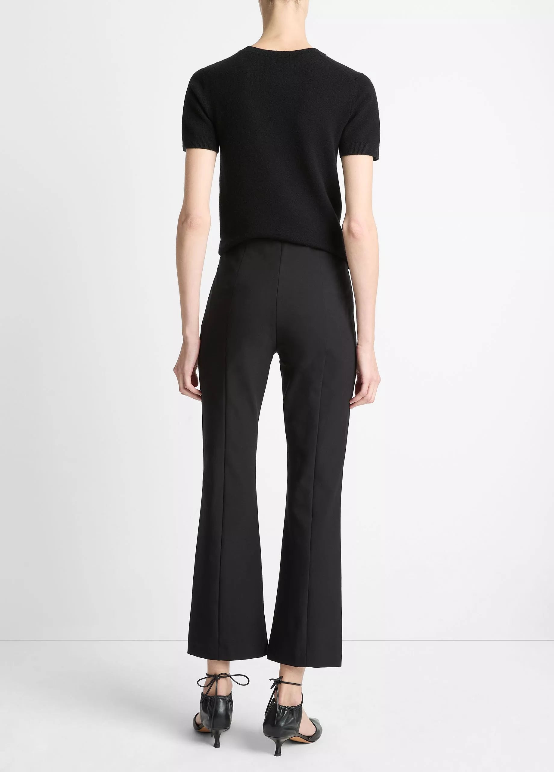 Vince- Niki Mid Rise Crop Flare Pant- Black
