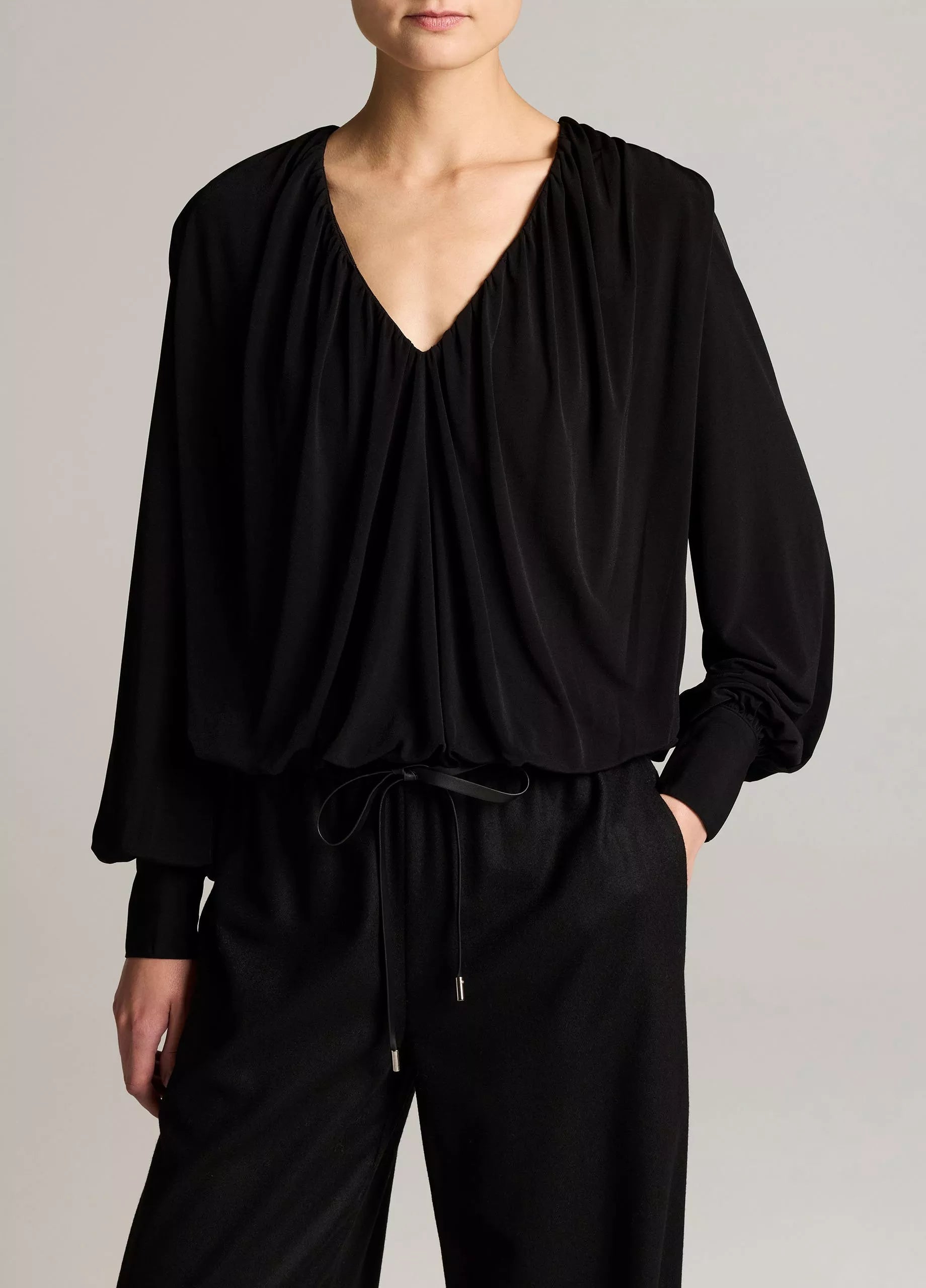 Vince- Long Sleeve V Neck Bubble Top- Black