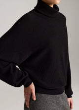 Vince- Dolman Turtleneck Sweater- Black