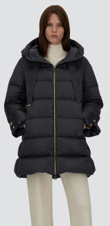 Herno - A shape Jacket In Satin - Black