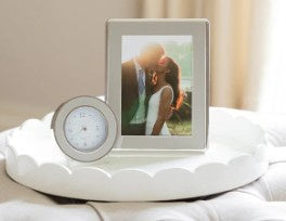 ADDISON ROSS - Round Scalloped Edge Tray - White