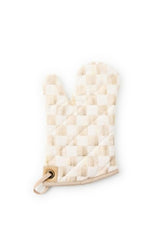 mocha check oven mitt